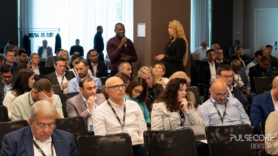 Photograph from a previous edition of the Excellence in Digital Banking International Summit (3 of 3)